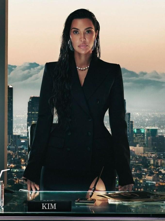 Kim Kardashian được vinh danh là Người đàn ông của năm-2