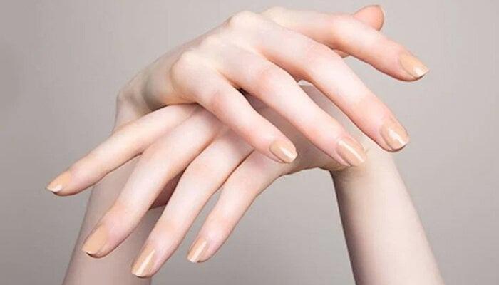 Hướng dẫn cách chăm sóc da tay trắng mịn-1