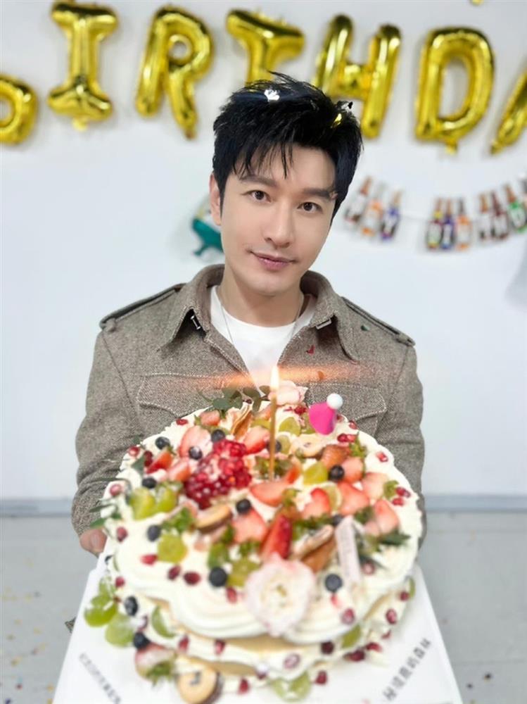 Thái độ của Huỳnh Hiểu Minh giữa thời điểm Angelababy bị phong sát-3