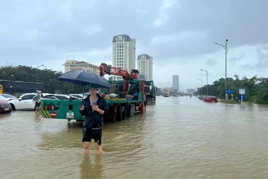 Thừa Thiên Huế hứng đợt lũ lớn chưa từng có trong 10 năm qua