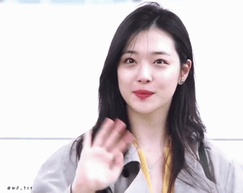 Sulli và bi kịch của những đứa trẻ bị ép trưởng thành sớm-3