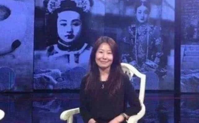 Lộ diện cháu gái đời thứ 5 của Từ Hi Thái hậu, dân tình vừa nhìn vừa thốt lên: Quá giống nhau-2