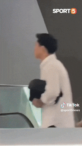 Cách hội cầu thủ nổi tiếng tuyển Việt Nam thể hiện tình yêu với nửa kia-1