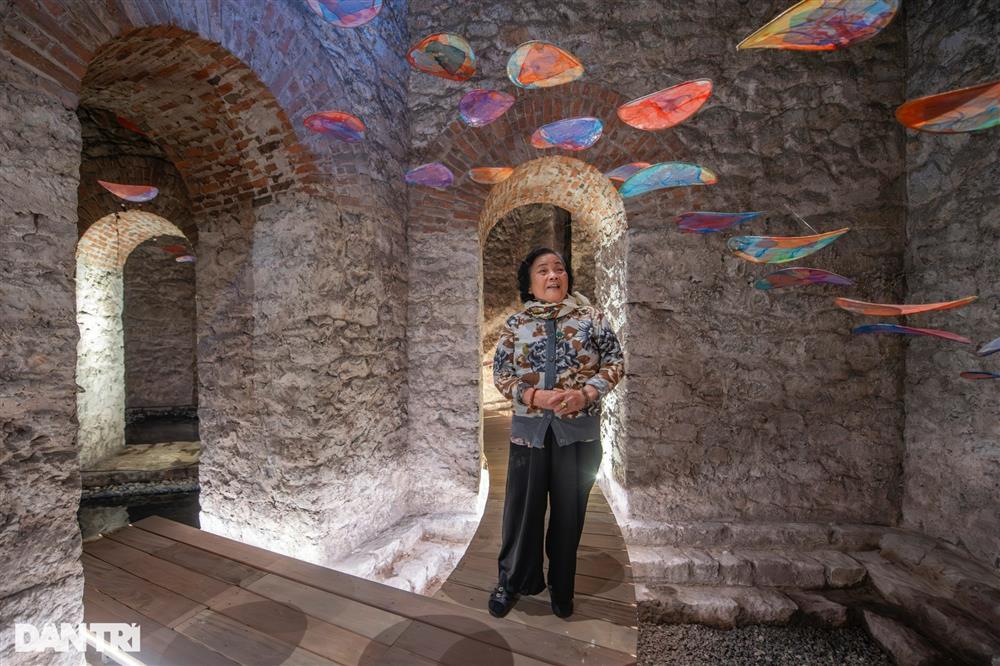 Người trẻ háo hức, người già chờ 80 năm mới được vào xem tháp nước Hàng Đậu-8