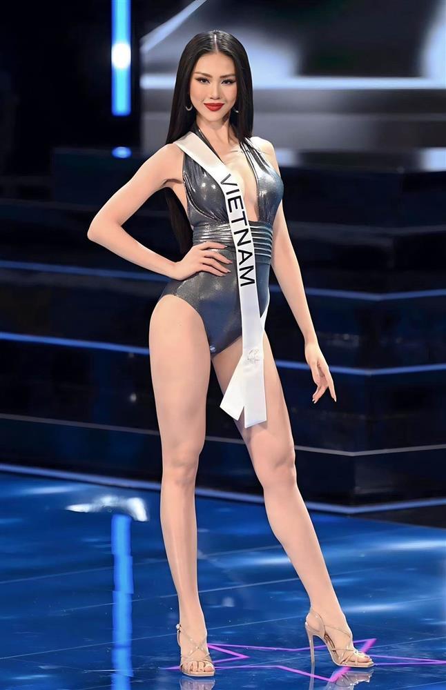 Bùi Quỳnh Hoa gây tranh cãi vì khả năng trình diễn trước chung kết Miss Universe-1