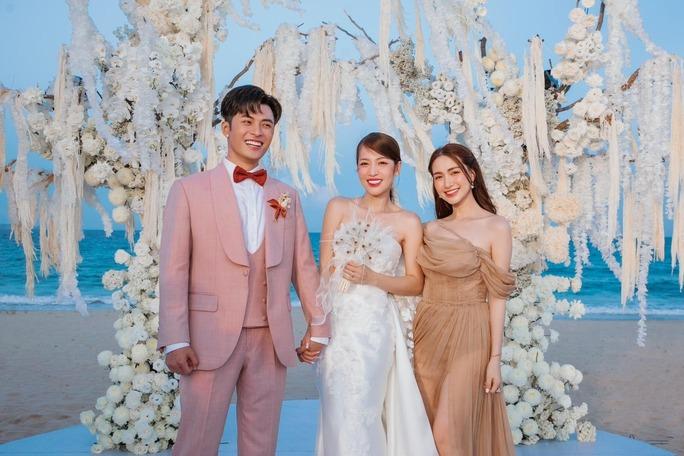 Hòa Minzy nhoi hết cỡ tại chuỗi cưới của cặp Puka - Gin Tuấn Kiệt-13