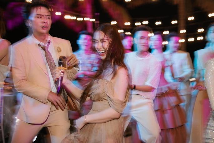 Hòa Minzy nhoi hết cỡ tại chuỗi cưới của cặp Puka - Gin Tuấn Kiệt-15