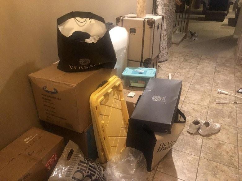 Sự trống trải trong căn nhà bỏ hoang ở Mỹ, đối lập biệt thự 35 tỷ của Quách Thành Danh tại Việt Nam-4