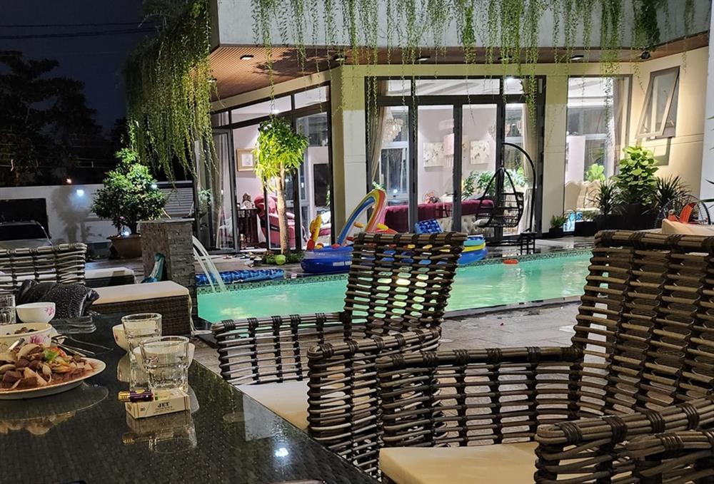 Sự trống trải trong căn nhà bỏ hoang ở Mỹ, đối lập biệt thự 35 tỷ của Quách Thành Danh tại Việt Nam-21