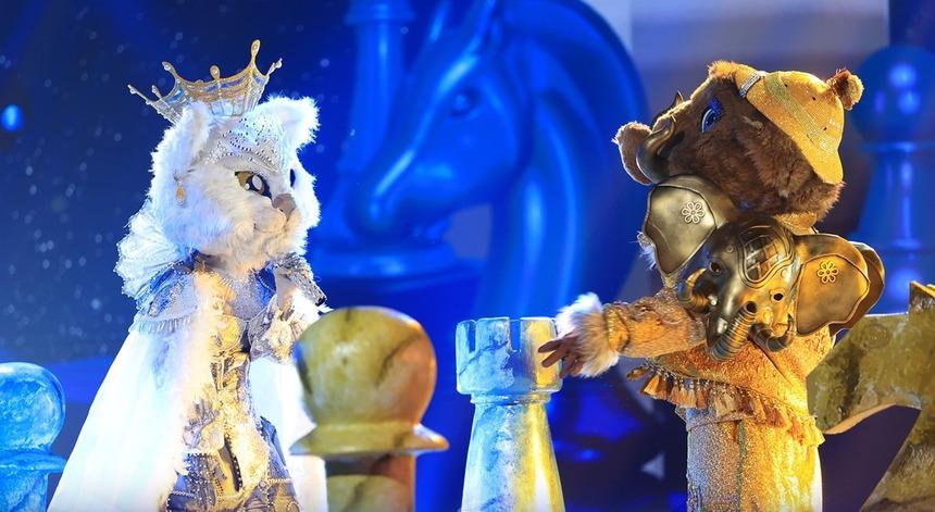 Bán kết Ca sĩ mặt nạ: Dứa Minh Tinh lộ diện, Top 3 sẽ cởi mặt nạ tại đêm concert-4