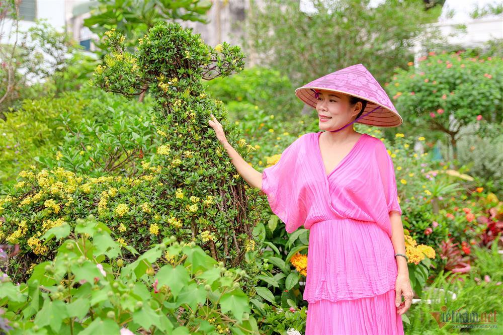 Ca sĩ Mỹ Lệ tuổi 51: Đại gia làm nông dân trên mảnh vườn hơn 10.000m2-2