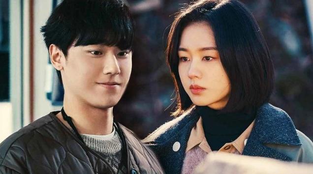 Nữ hoàng cảnh nóng yêu trai trẻ kém 10 tuổi vẫn chưa hot bằng cặp đôi Hoàng tử - Lọ Lem-6