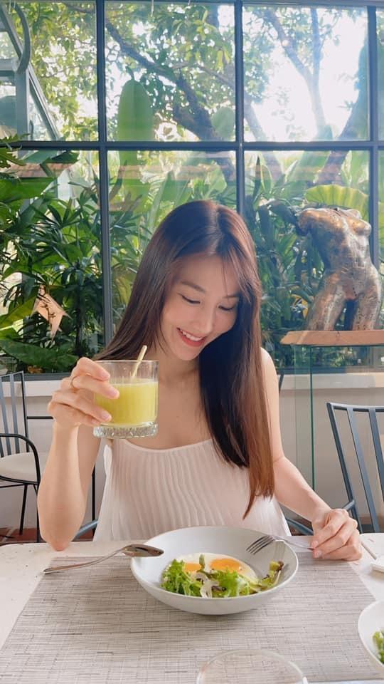 Sắp cưới bạn trai doanh nhân, Diễm My 9x ăn gì để giữ vòng eo con kiến?-6
