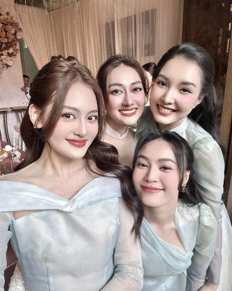 Lan Ngọc làm phù dâu trong lễ ăn hỏi diễn viên Phương Lan-1