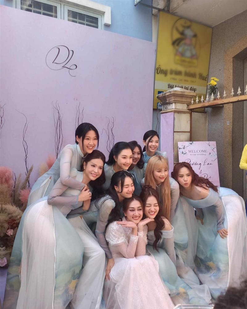 Lan Ngọc làm phù dâu trong lễ ăn hỏi diễn viên Phương Lan-4