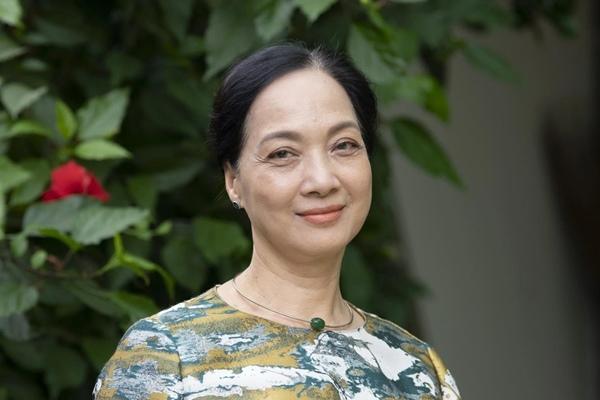 Nữ nghệ sĩ có 3 con gái là NSƯT, NSND nhưng giờ mới được phong NSƯT là ai?-5