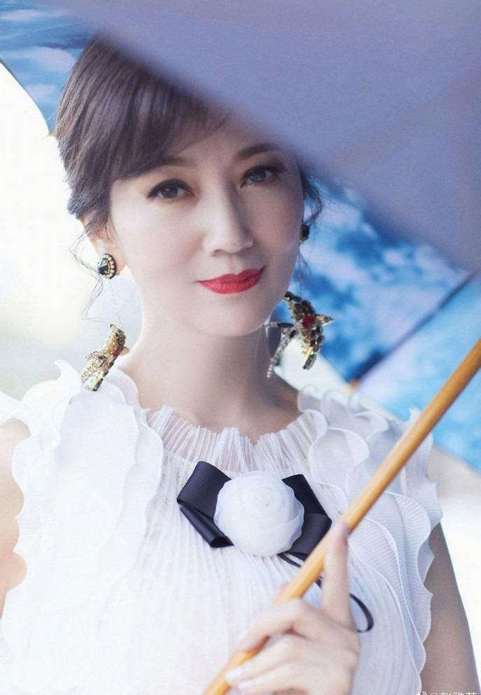 Netizen Hàn bất ngờ trước nhan sắc trẻ trung ở tuổi U70 của Quan Thế Âm đẹp nhất màn ảnh-7