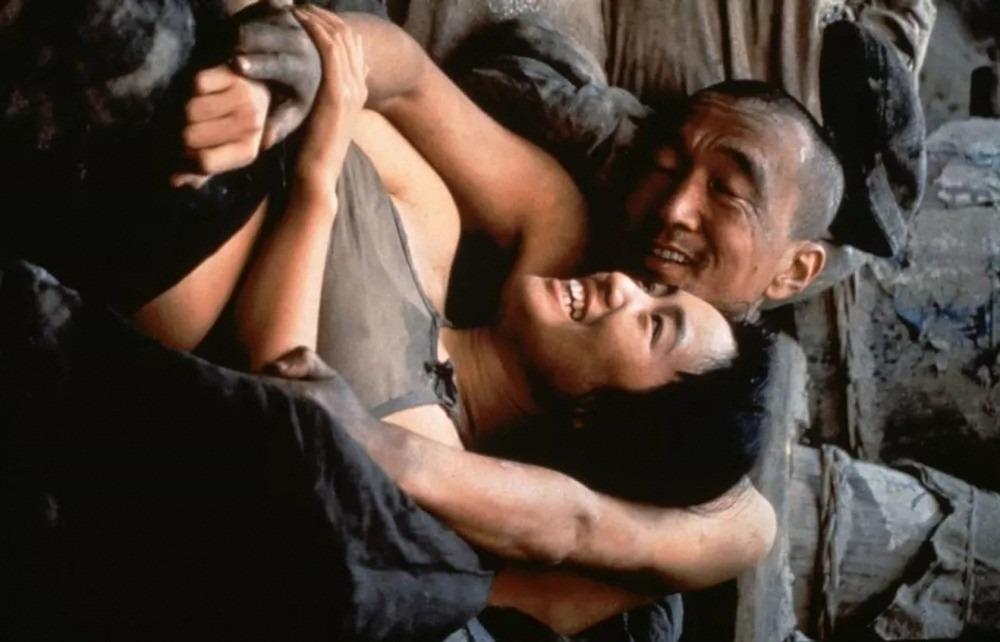 Cảnh nóng trong phim: Để làm gì?-3