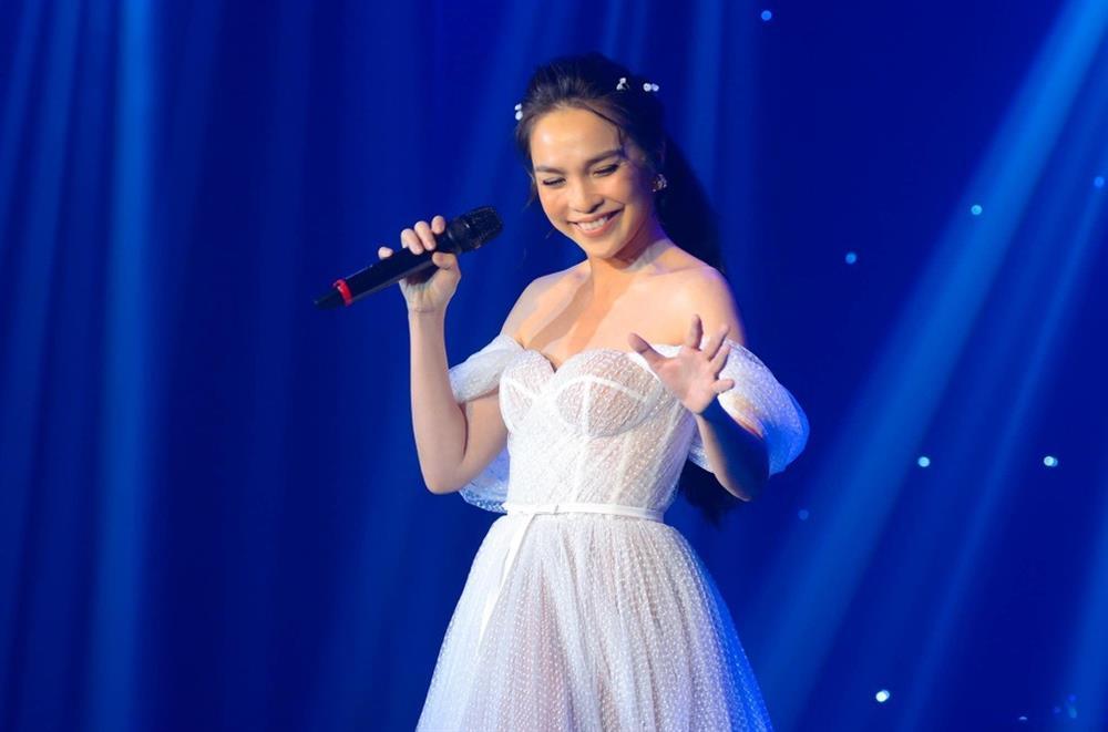 Ca sĩ Hiền Thục: Làm mẹ đơn thân 21 năm, 42 tuổi được khen như thiếu nữ-2