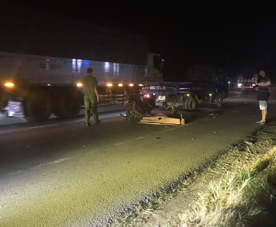 Tiền Giang xảy ra 2 vụ tai nạn giao thông trong đêm, làm 2 người tử vong-2