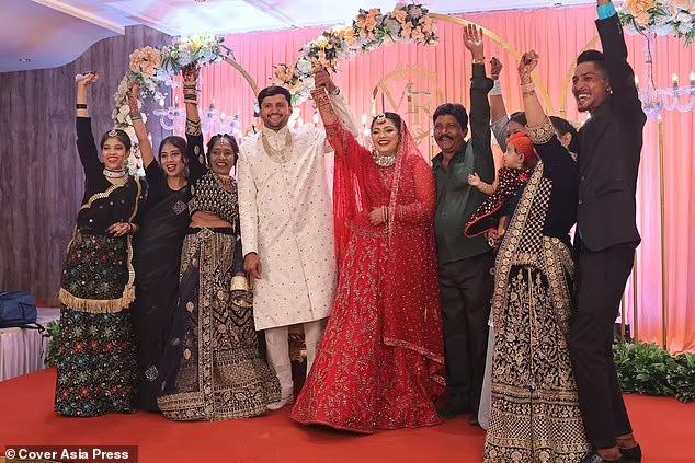 Sao phim Triệu phú ổ chuột cưới chồng đại gia-5