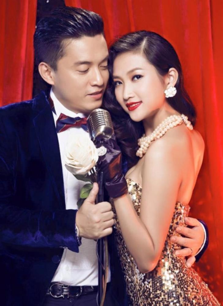 3 sao nam giàu nức tiếng, lấy vợ đẹp kém 17 tuổi khiến ai nấy ngưỡng mộ-9