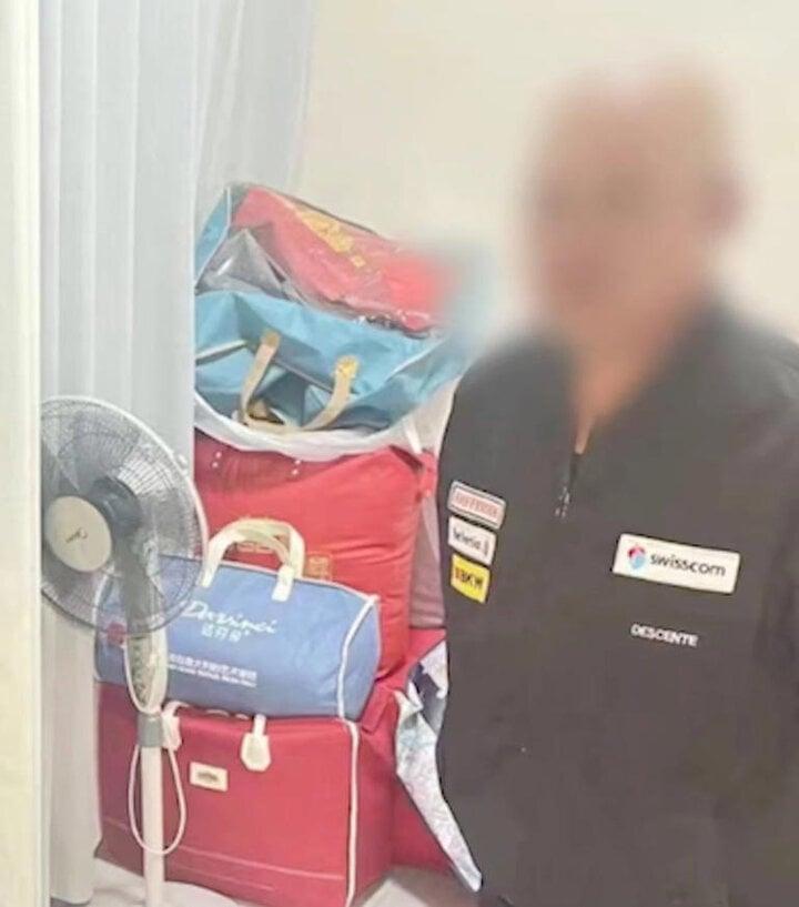 Tên trộm ngủ quên, ngáy to đến nỗi đánh thức chủ nhà-2