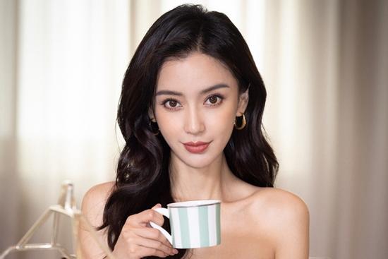 Angelababy còn lại gì khi bị cấm sóng ở tuổi 34