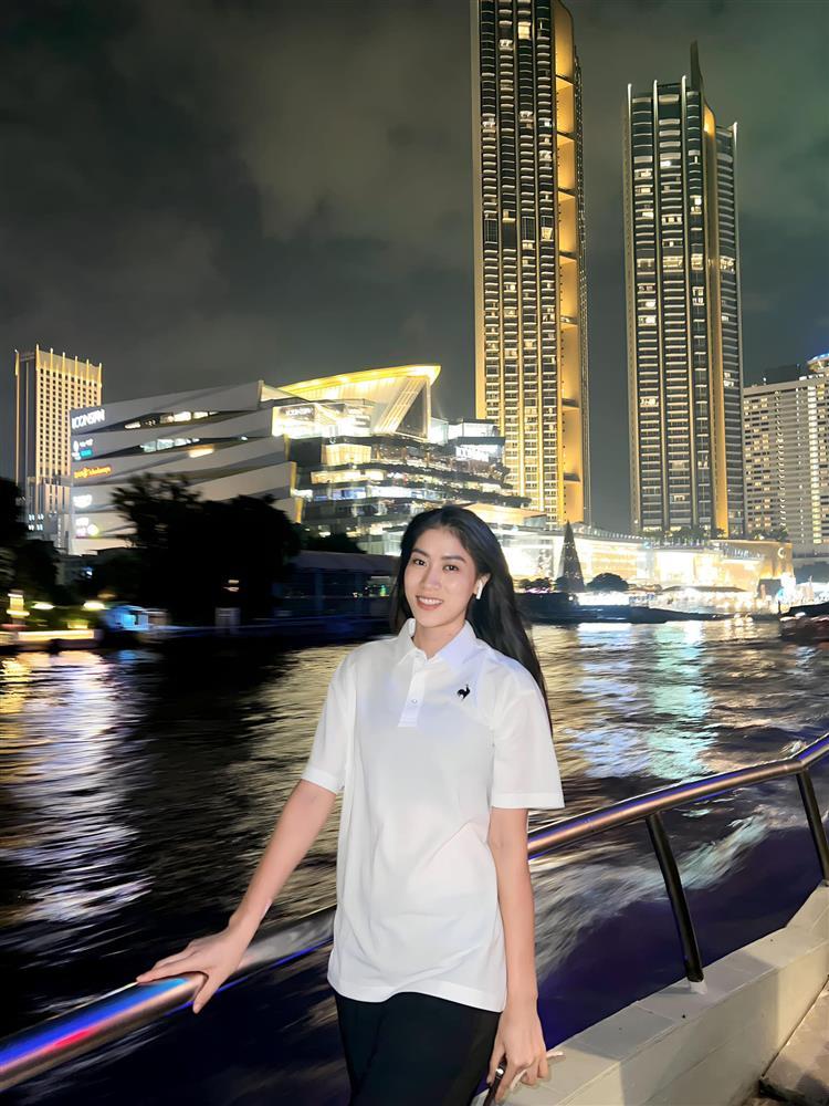 Ngắm nhan sắc Hoa khôi bóng chuyền Hoàng Thị Kiều Trinh-9