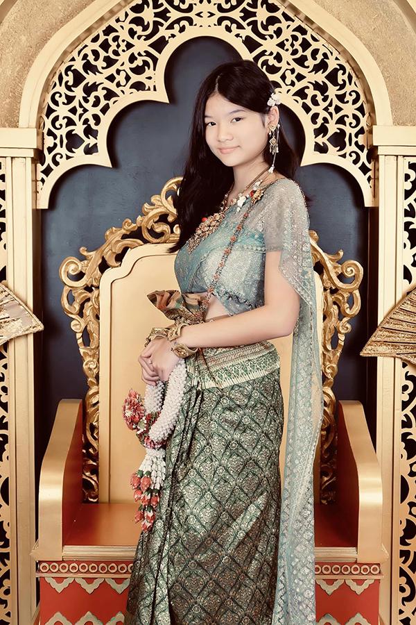 Nhan sắc tuổi 15 của con gái nhà Trương Ngọc Ánh - Trần Bảo Sơn: Chiều cao như siêu mẫu-1