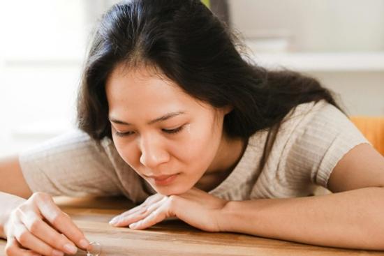 Chồng ngoại tình với đồng nghiệp, vợ trở thành người thứ ba