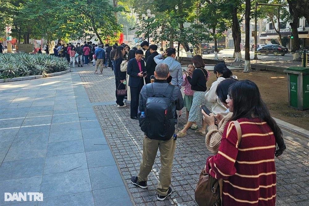 Khách vào tháp nước Hàng Đậu hụt hẫng vì trải nghiệm quá chóng vánh-1