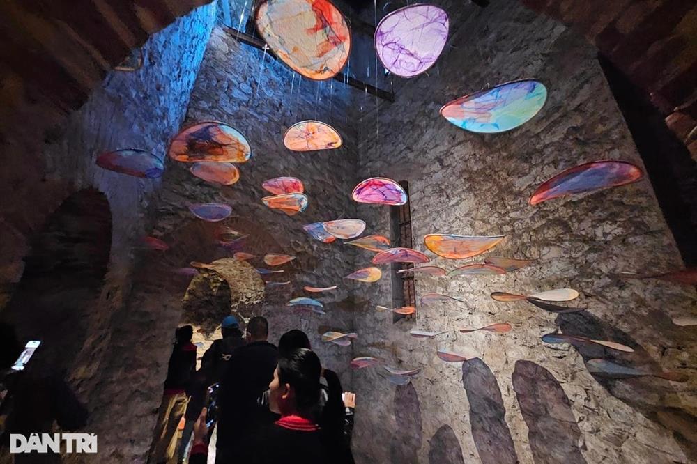 Khách vào tháp nước Hàng Đậu hụt hẫng vì trải nghiệm quá chóng vánh-2