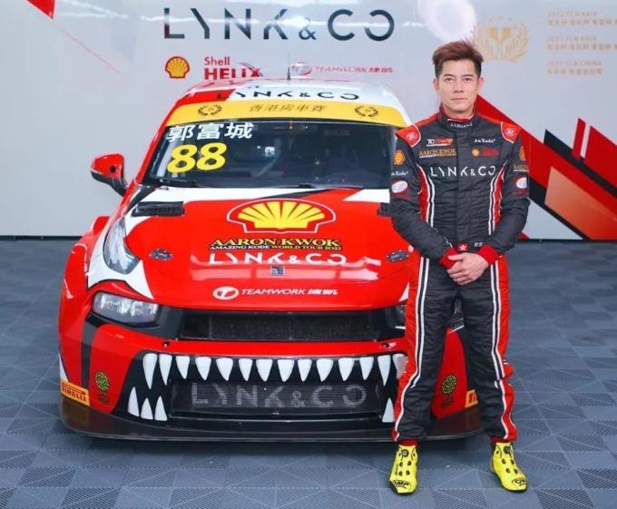 Tài tử Quách Phú Thành gặp tai nạn khi đua xe-2