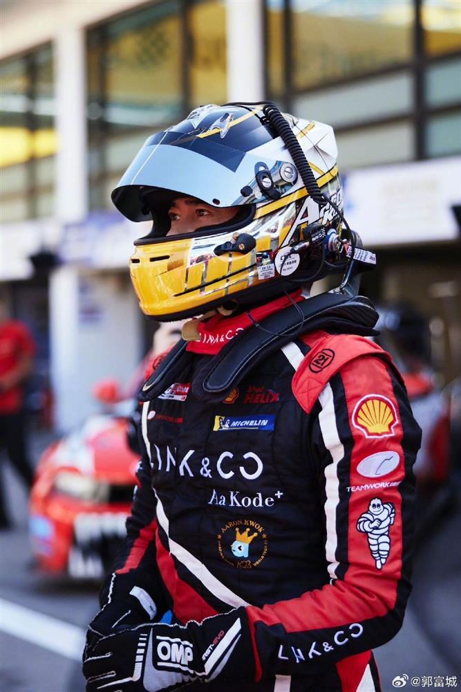 Tài tử Quách Phú Thành gặp tai nạn khi đua xe-5