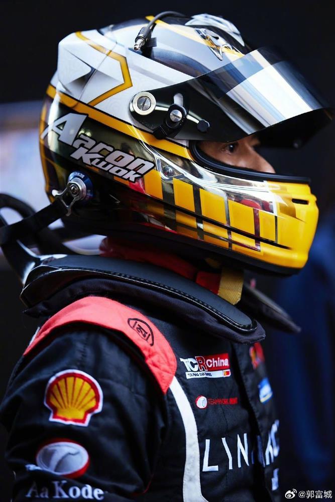 Tài tử Quách Phú Thành gặp tai nạn khi đua xe-6