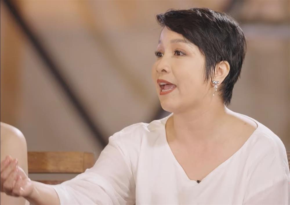 Mỹ Linh: Mấy khán giả ngồi hàng đầu cố tình nói to Mỹ Linh dạo này xập xệ thế-2