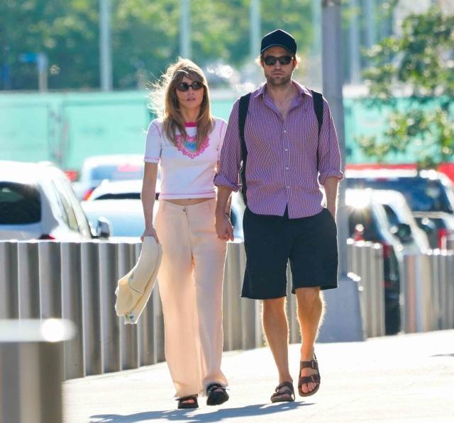 Ma cà rồng Edward của Chạng Vạng sắp đón con đầu lòng-3