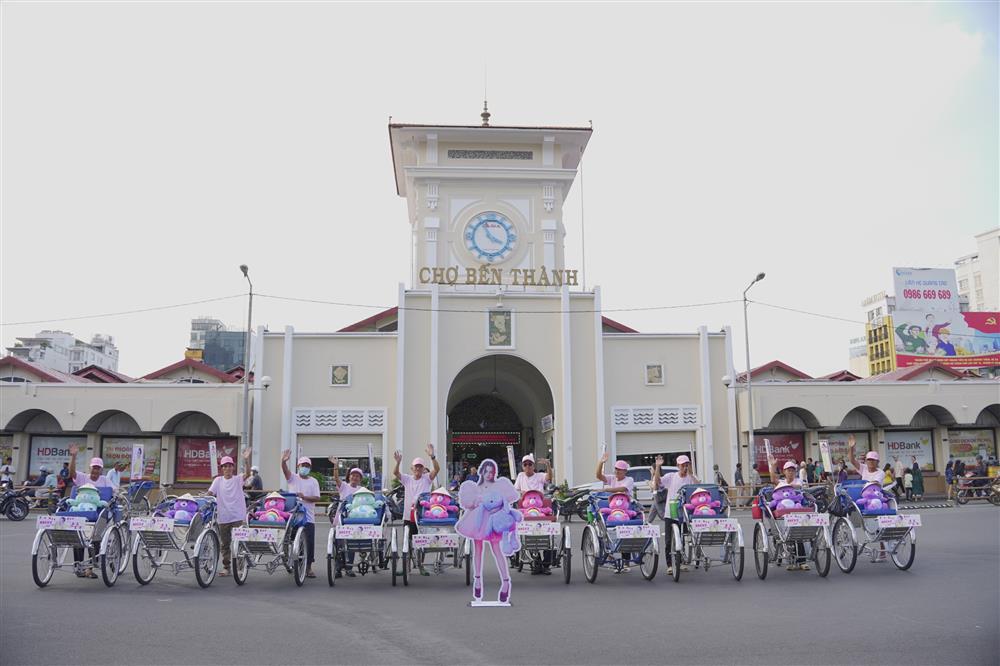 Mỹ nhân lai Thái Lan Becky Armstrong cảm ơn fan Việt vì hành động này-3