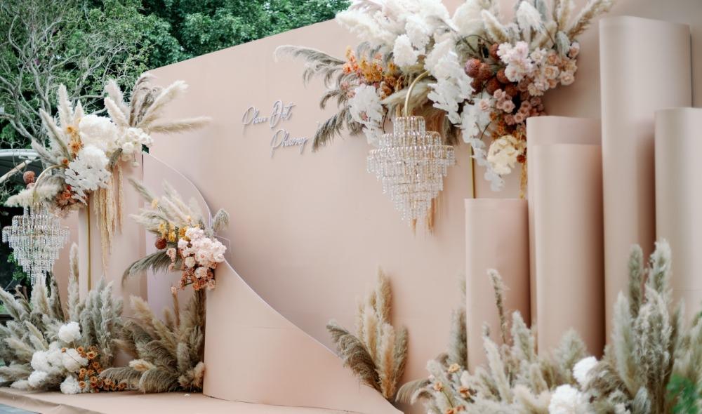 Lý Nhã Kỳ bắt hoa cưới, Phương Lan rap giọng Huế trong đám cưới-2