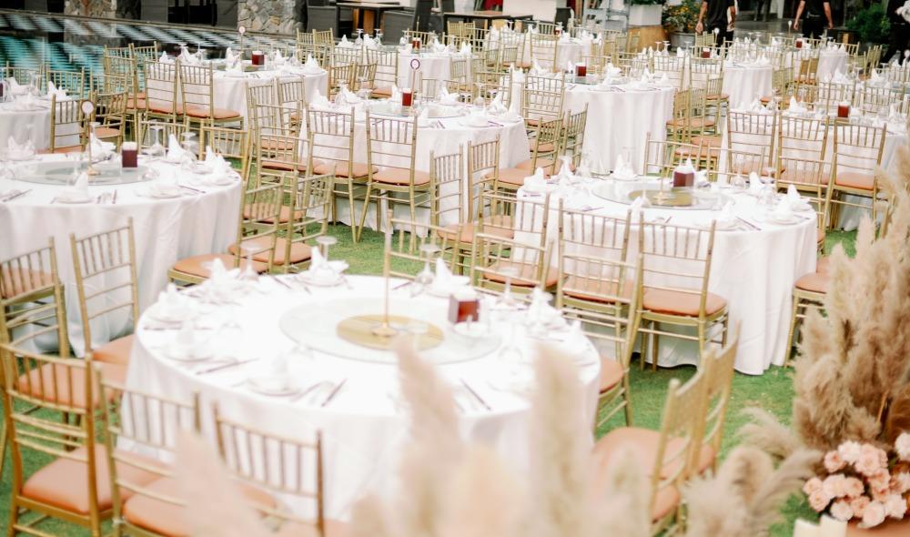 Lý Nhã Kỳ bắt hoa cưới, Phương Lan rap giọng Huế trong đám cưới-3