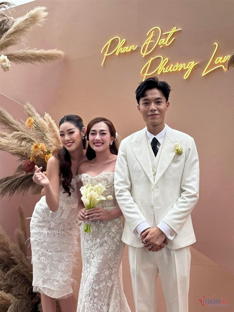 Lý Nhã Kỳ bắt hoa cưới, Phương Lan rap giọng Huế trong đám cưới-9