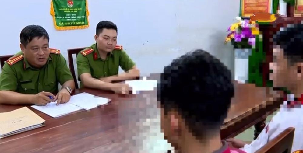 Bắt nhóm 10 thiếu niên gây ra 4 vụ cướp liên tiếp trong đêm ở Củ Chi-1