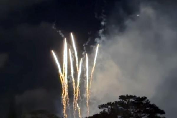 Nam Định sẽ bắn pháo hoa đón giao thừa tại 3 điểm với 360 giàn pháo hoa-2
