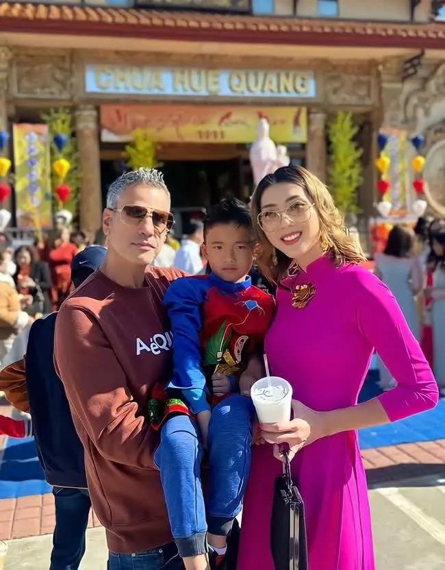 Kết hôn thần tốc với bạn trai Việt Kiều, Ngọc Quyên từng bỏ sĩ diện, vác bầu bán hàng siêu thị trên đất Mỹ-8