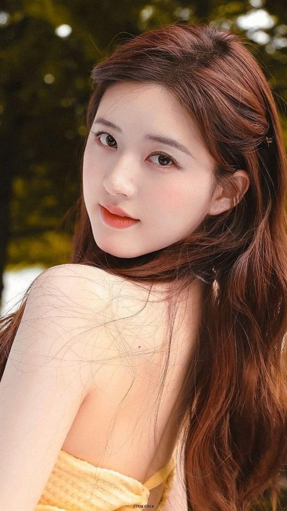 Triệu Lộ Tư vướng tranh cãi dữ dội vì hành động quá kém duyên-3