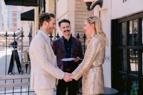 Mất tự tin trong các buổi hẹn hò vì nhà ngoại cảm nói sẽ 'ế chồng suốt đời'