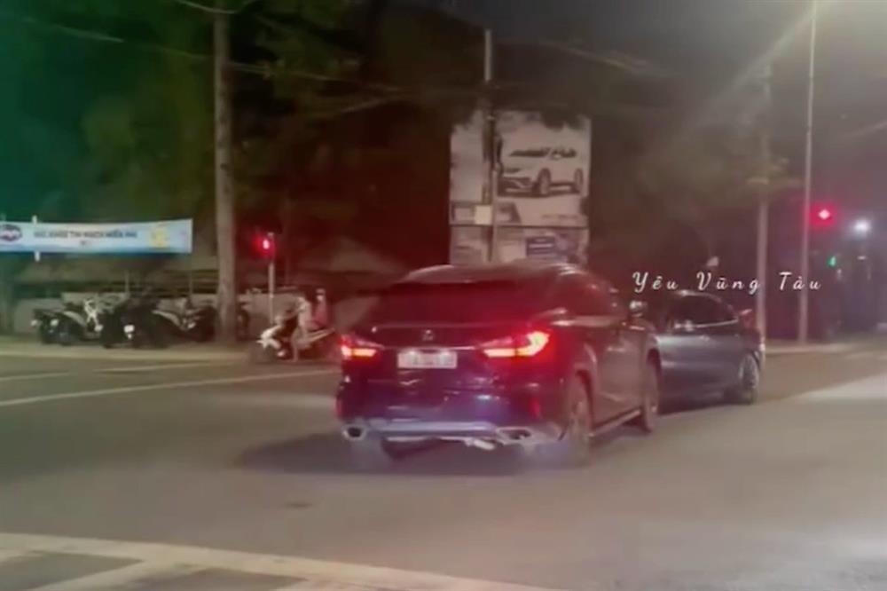 Vụ xe Lexus liên tục tông ô tô: Bắt khẩn cấp 2 tài xế-1