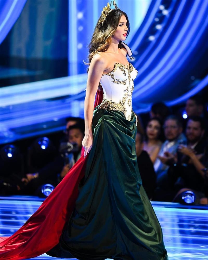 Người đẹp chuyển giới đầu tiên vào top tại Hoa hậu Hoàn vũ-5
