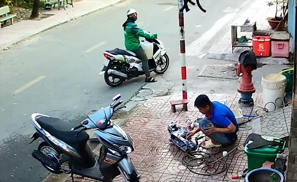 Nghi can phóng hỏa làm 3 người chết ở TP.HCM khai do mâu thuẫn tình cảm-3